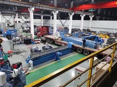 Доставка на машина за разбиване на медни пръти до клиента